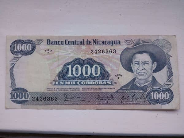 1000 Cordobas from Nicaragua