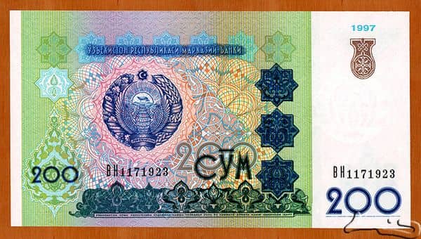 200 Som from Uzbekistan